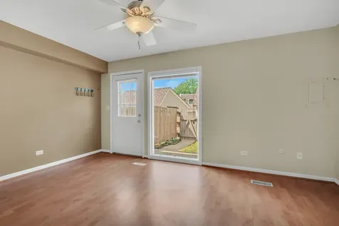 539 Quail Creek Drive Grayslake IL 60030