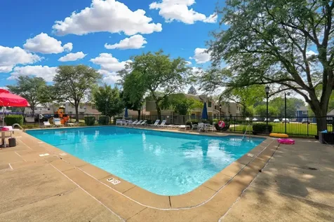 539 Quail Creek Drive Grayslake IL 60030