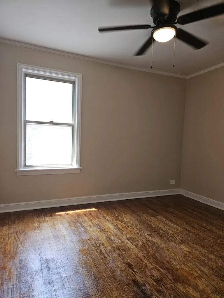 10638 South Eberhart Avenue Chicago IL 60628