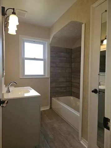 10638 South Eberhart Avenue Chicago IL 60628