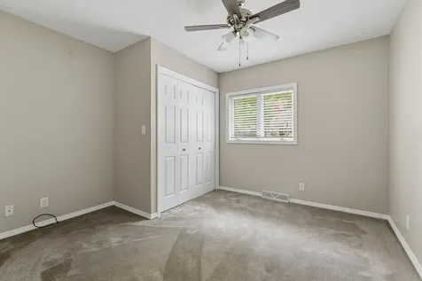 3325 40TH Street Moline IL 61265