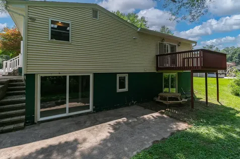 3325 40TH Street Moline IL 61265