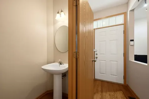 7411 Grandview Court Carpentersville IL 60110