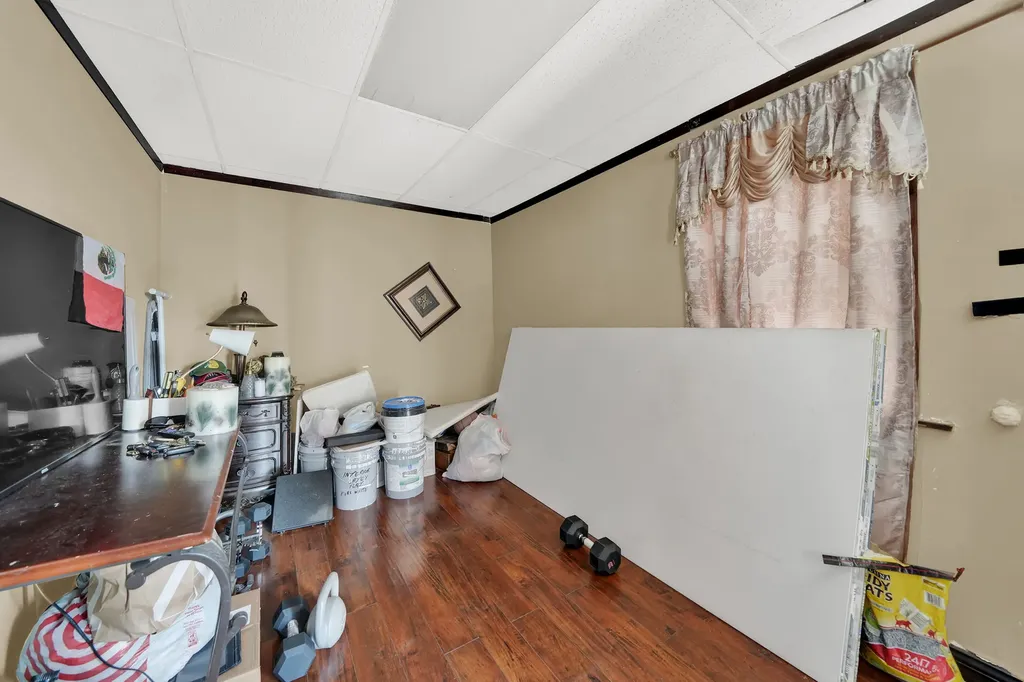 3353 West 60th Street S Chicago IL 60629