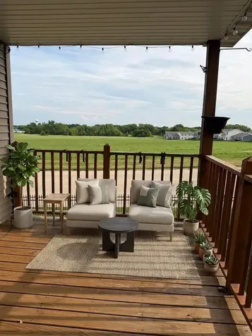 1715 White Oak Trail Cherry Valley IL 61016