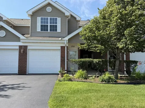 1715 White Oak Trail Cherry Valley IL 61016