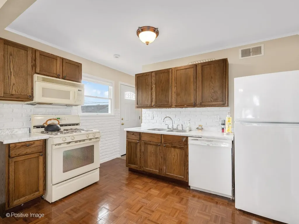 23 West Naperville Road Westmont IL 60559
