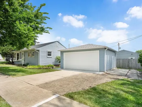 23 West Naperville Road Westmont IL 60559