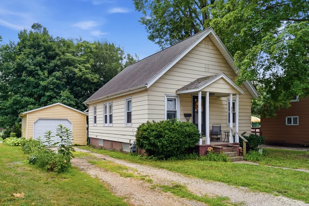 309 12TH Avenue Rock Falls IL 61071