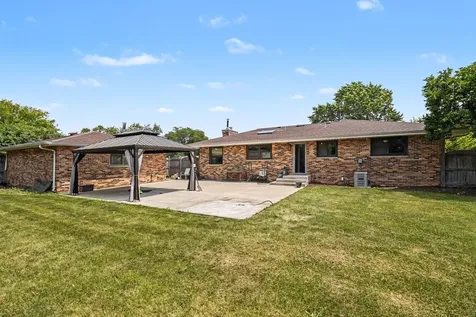 2403 Hacker Drive Joliet IL 60435