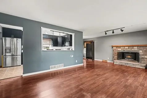 2403 Hacker Drive Joliet IL 60435