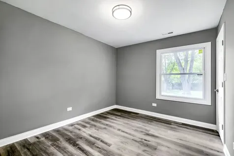 1818 Sauk Trail Sauk Village IL 60411