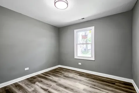 1818 Sauk Trail Sauk Village IL 60411