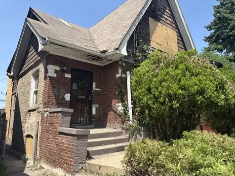 10404 South Emerald Avenue Chicago IL 60628
