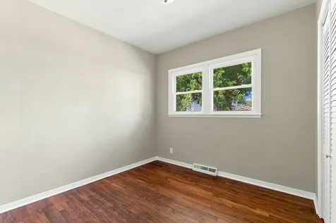 5011 48TH Street Moline IL 61265