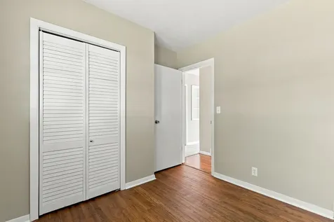 5011 48TH Street Moline IL 61265