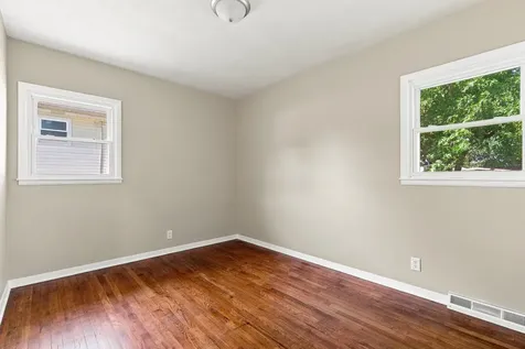 5011 48TH Street Moline IL 61265