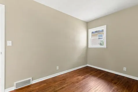 5011 48TH Street Moline IL 61265