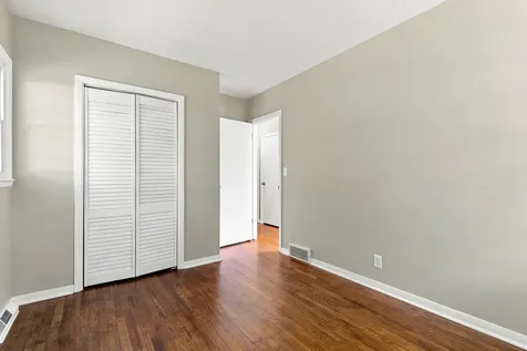 5011 48TH Street Moline IL 61265