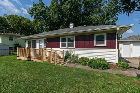 5011 48TH Street Moline IL 61265