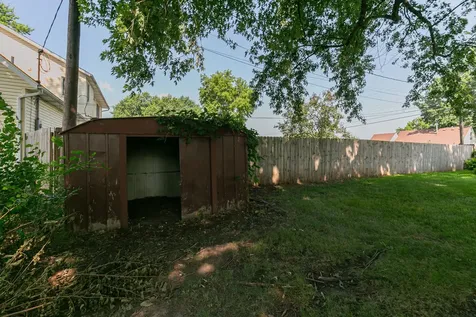 5011 48TH Street Moline IL 61265