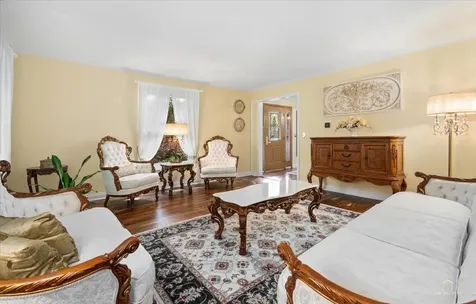 28W486 Mack Road West Chicago IL 60185
