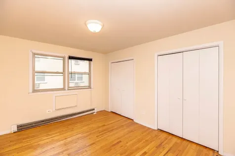 2007 West Touhy Avenue Chicago IL 60645