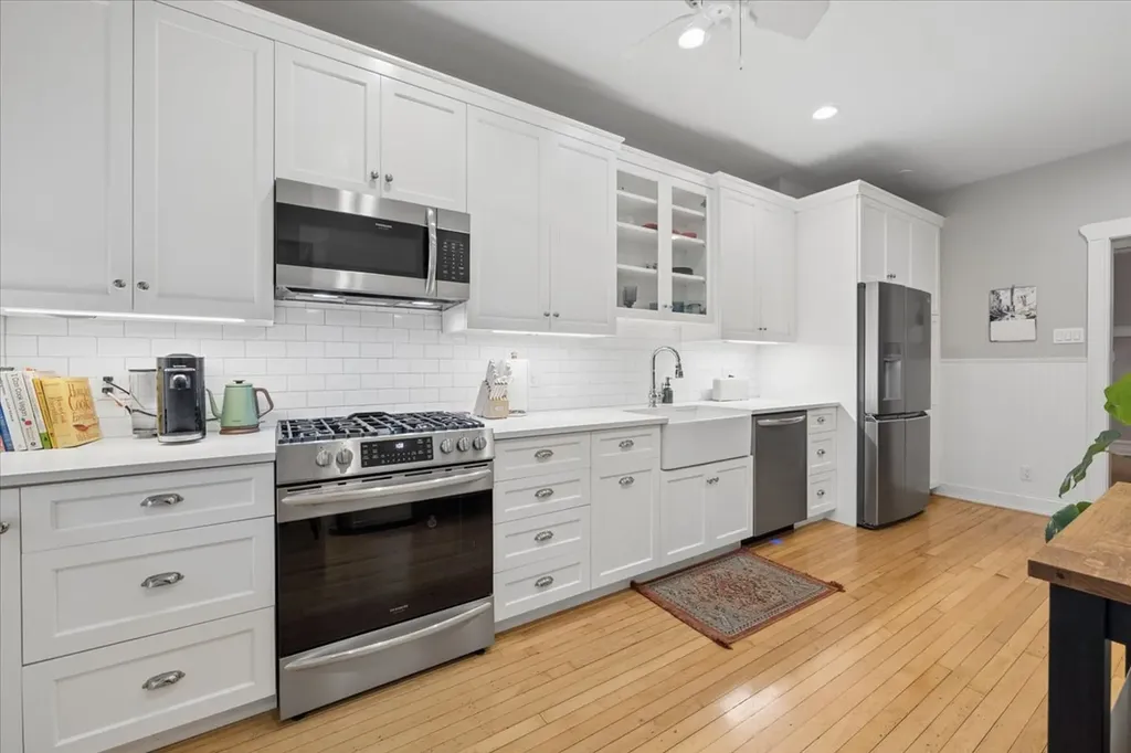 5522 South Everett Avenue Chicago IL 60637