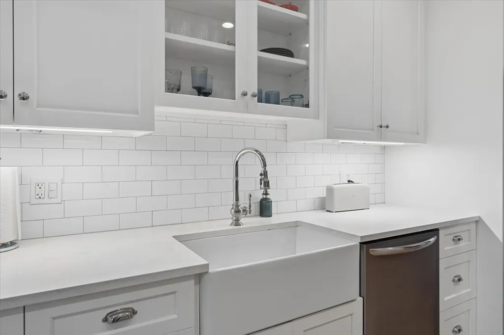 5522 South Everett Avenue Chicago IL 60637
