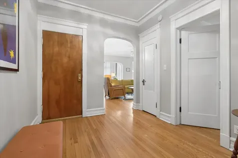 5522 South Everett Avenue Chicago IL 60637