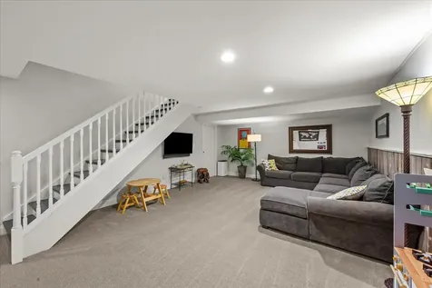 1569 Winnetka Road Glenview IL 60025