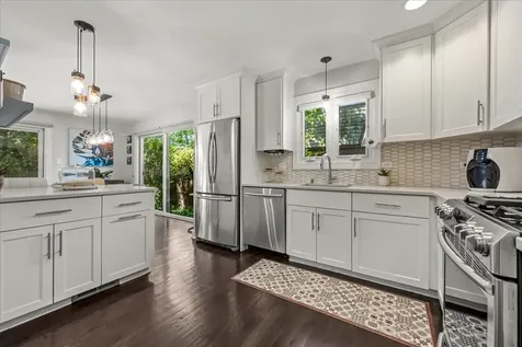 1569 Winnetka Road Glenview IL 60025