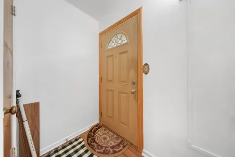 4925 Carol Street Skokie IL 60077