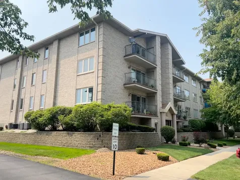 10418 South Keating Avenue Oak Lawn IL 60453