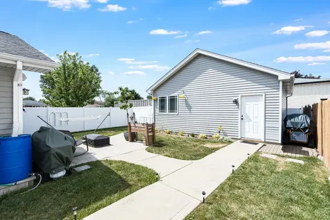 6116 West 94th Street Oak Lawn IL 60453