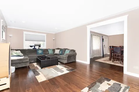 6116 West 94th Street Oak Lawn IL 60453