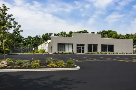 1040 East Chgicago Street Elgin IL 60120