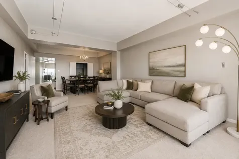 175 East Delaware Place Chicago IL 60611