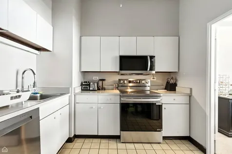 175 East Delaware Place Chicago IL 60611