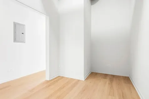 209 North Morgan Street Chicago IL 60607