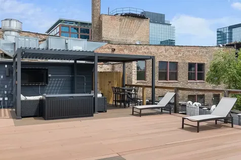 209 North Morgan Street Chicago IL 60607