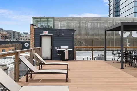 209 North Morgan Street Chicago IL 60607