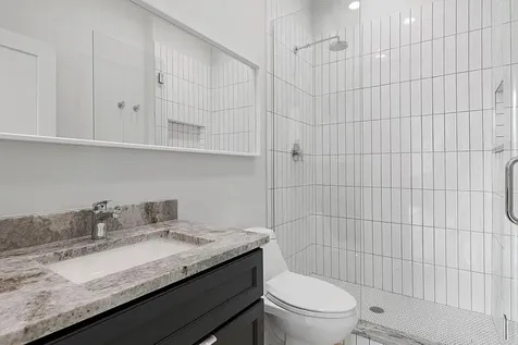 209 North Morgan Street Chicago IL 60607
