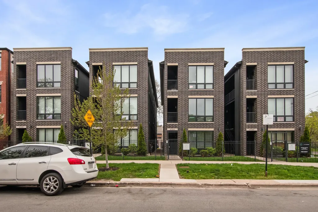 6506 South Ingleside Avenue Chicago IL 60637