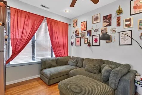 4007 South Calumet Boulevard Chicago IL 60653