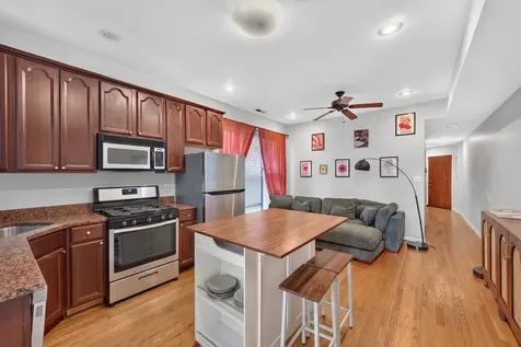 4007 South Calumet Boulevard Chicago IL 60653