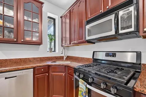 4007 South Calumet Boulevard Chicago IL 60653