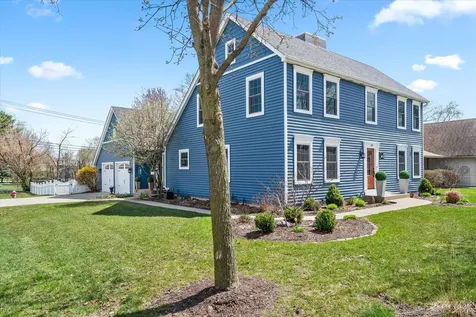 439 South Church Road S Bensenville IL 60106