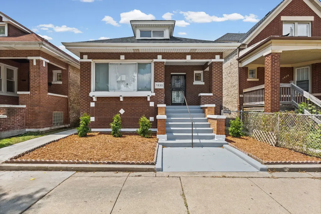 7830 South Throop Street Chicago IL 60620