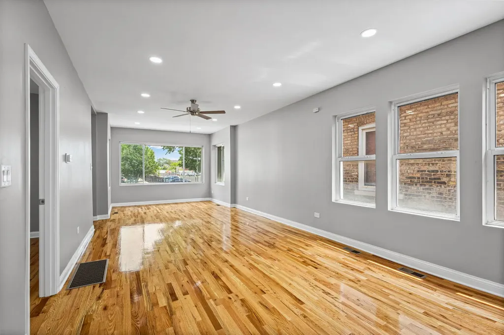 7830 South Throop Street Chicago IL 60620